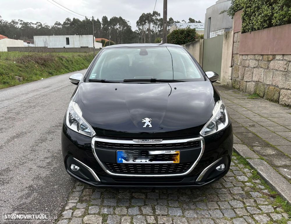 Peugeot 208 1.2 PureTech Signature - 16