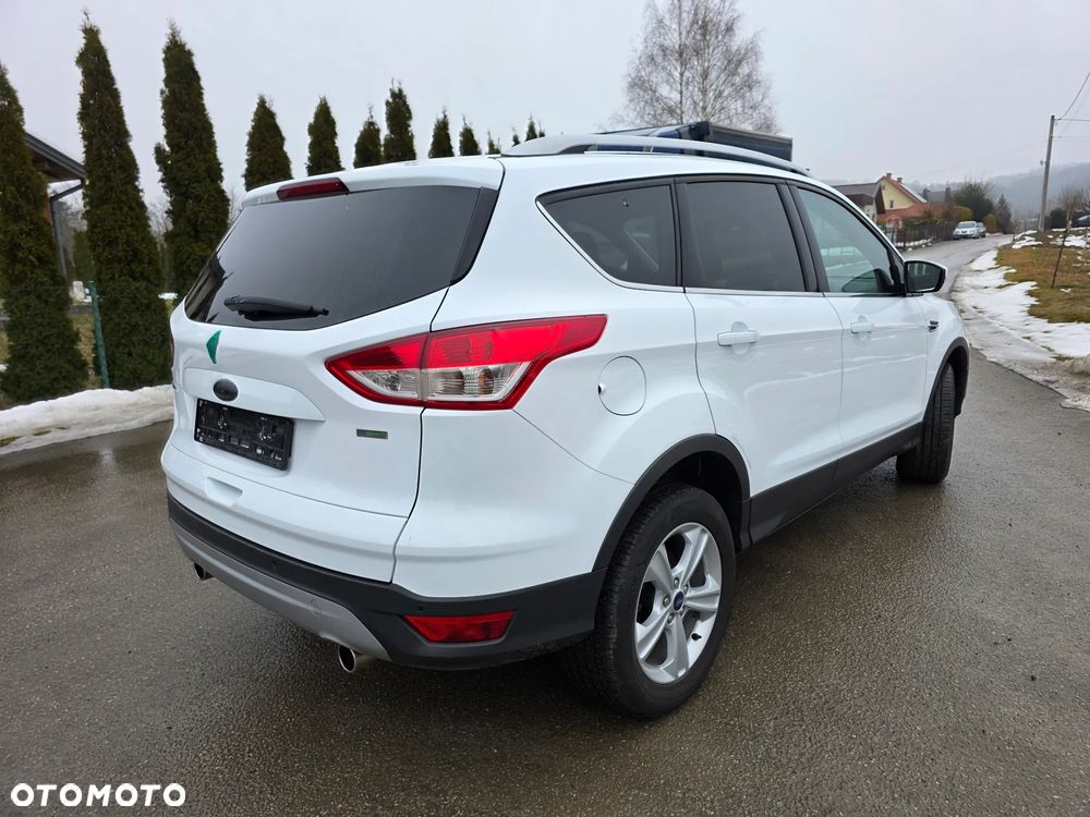 Ford Kuga 1.5 EcoBoost 2x4 SYNC - 4