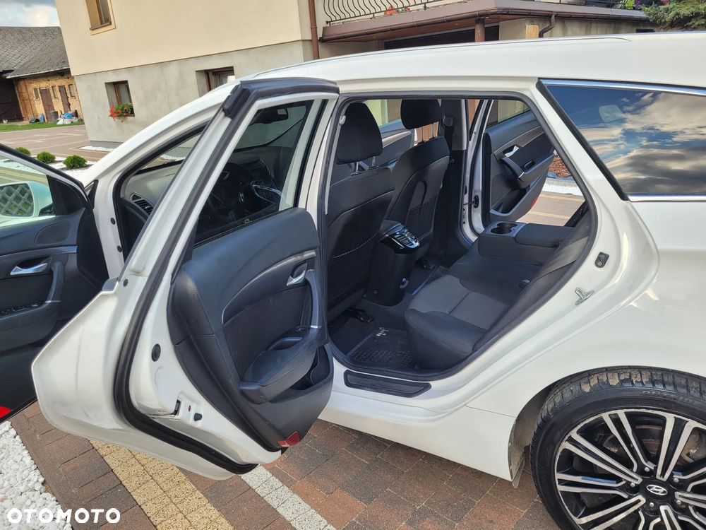 Hyundai i40 1.7 CRDi Comfort - 16