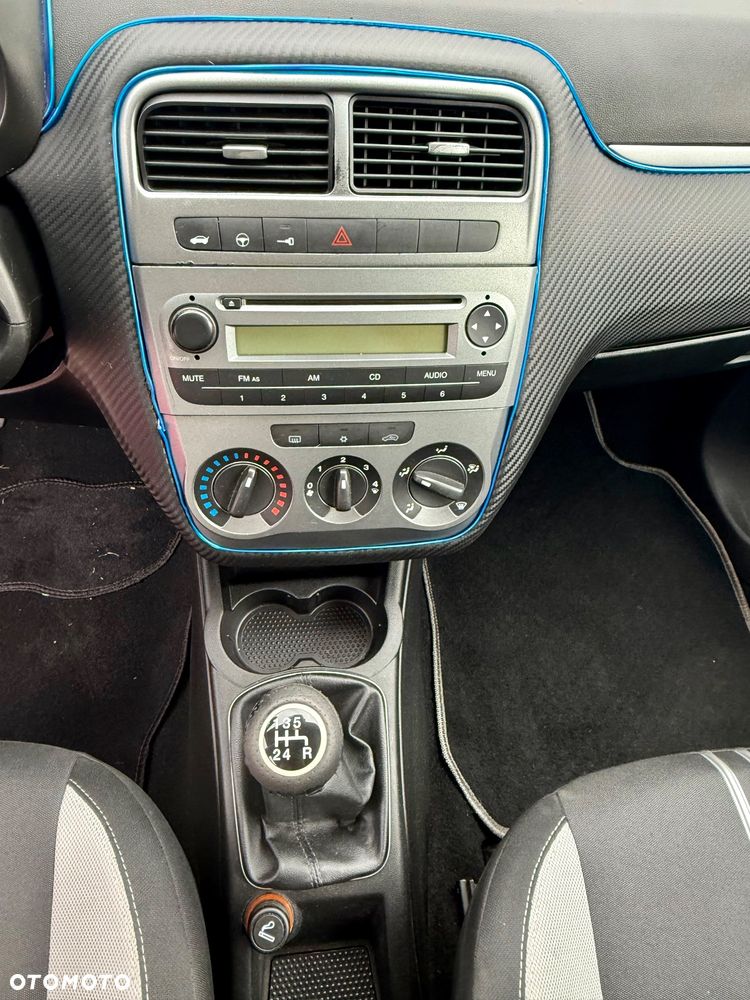 Fiat Grande Punto 1.4 8V Start - 24