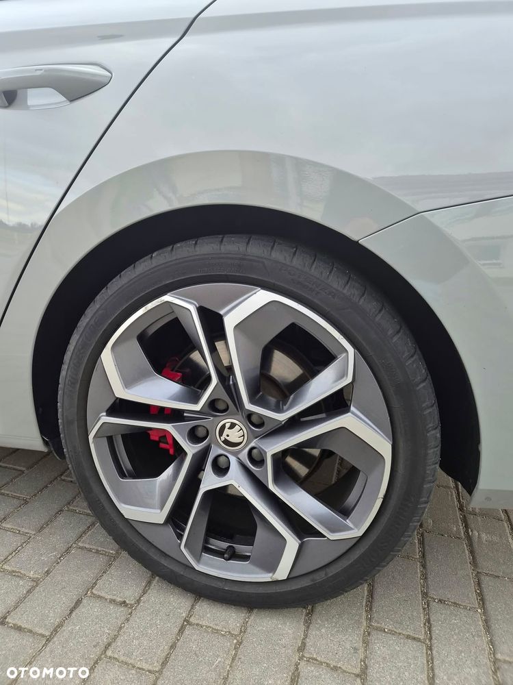 Skoda Octavia 2.0 TSI RS 245 DSG - 14