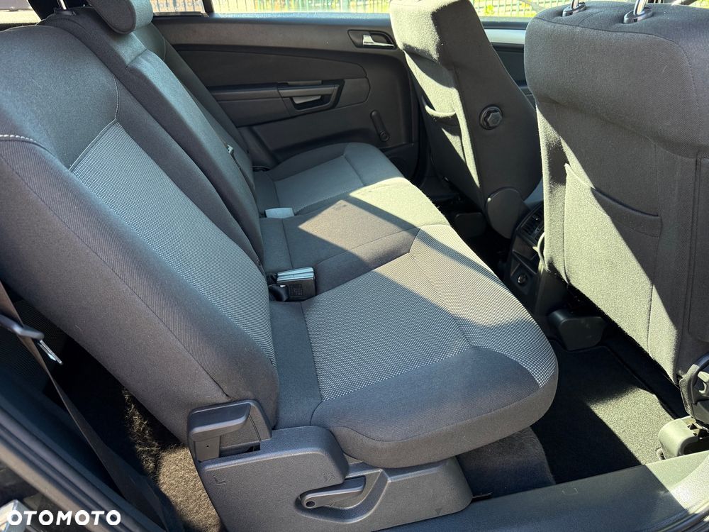 Opel Zafira 1.8 Edition Plus - 18