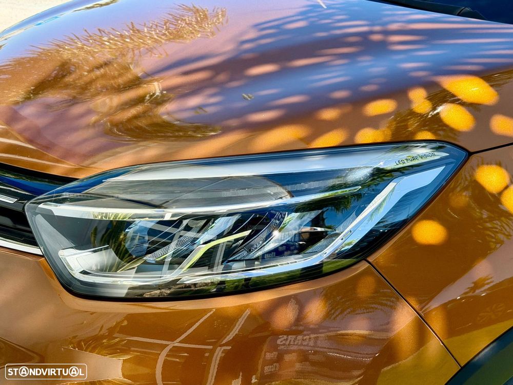 Renault Captur 1.2 TCe Exclusive EDC - 8