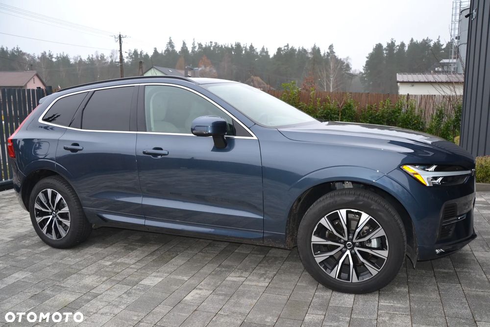 Volvo XC 60 B5 B AWD Core - 3