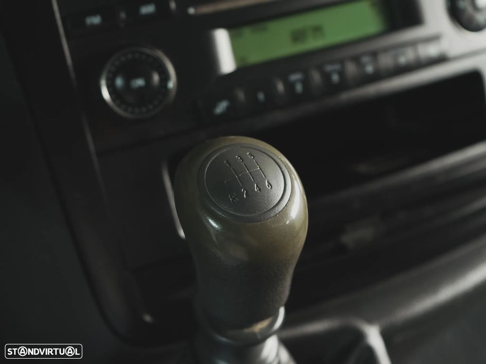 Mercedes-Benz VIT0 TOURER 110 CDi/32 6 LUGARES - 16