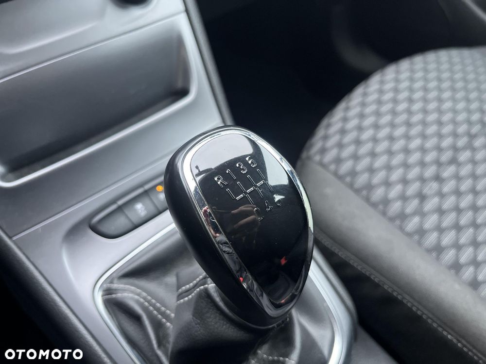 Opel Astra 1.6 CDTI Enjoy - 28