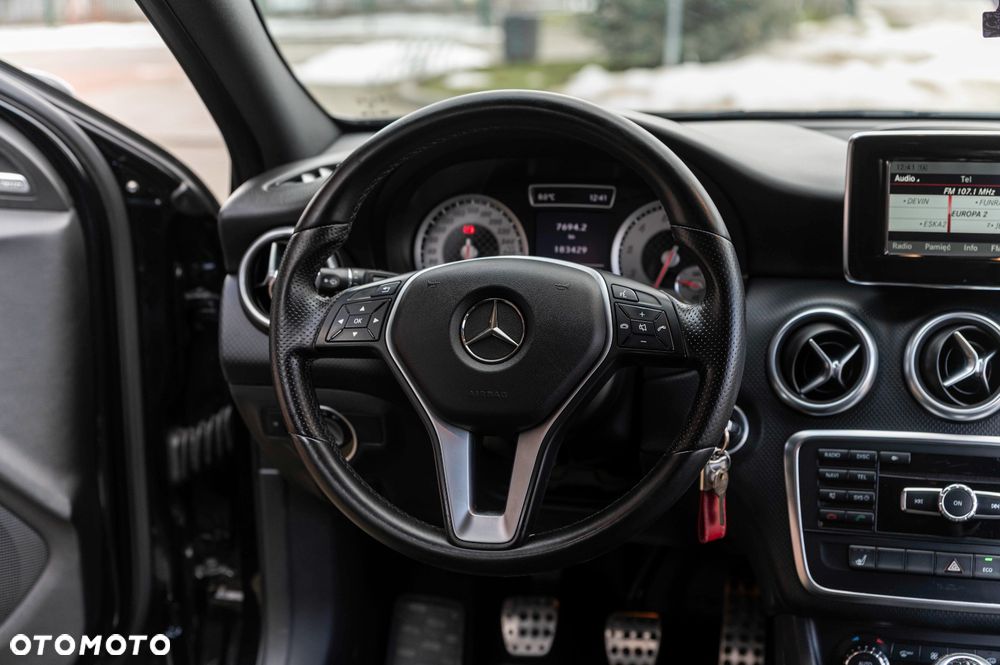 Mercedes-Benz Klasa A 200 - 22