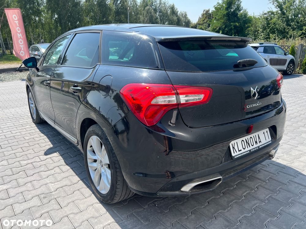 Citroën DS5 Hybrid4 EGS6 SportChic - 8