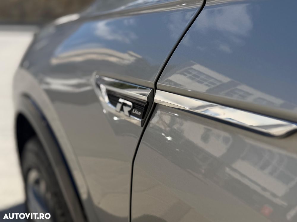 Volkswagen Tiguan 2.0 TDI SCR DSG R-Line - 9