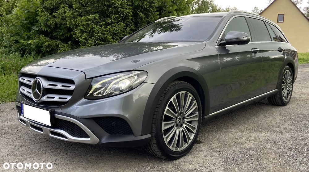 Mercedes-Benz Klasa E 220 d 4-Matic All-Terrain - 14