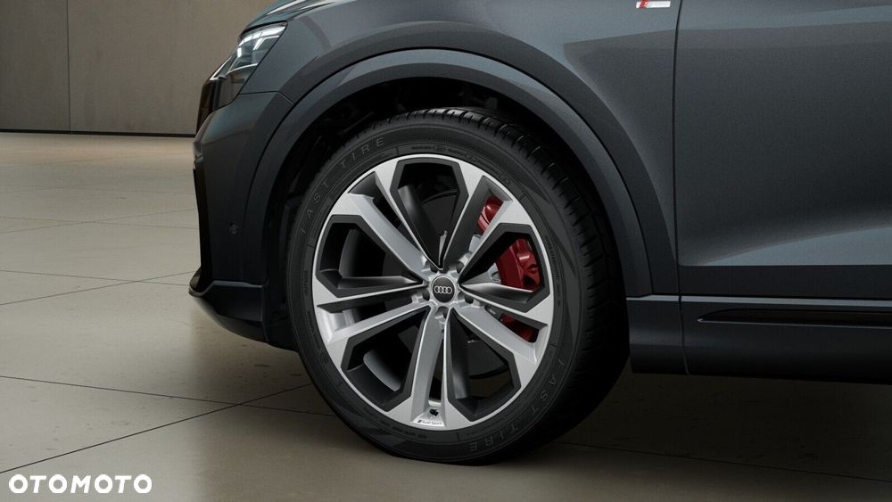 Audi Q8 - 5