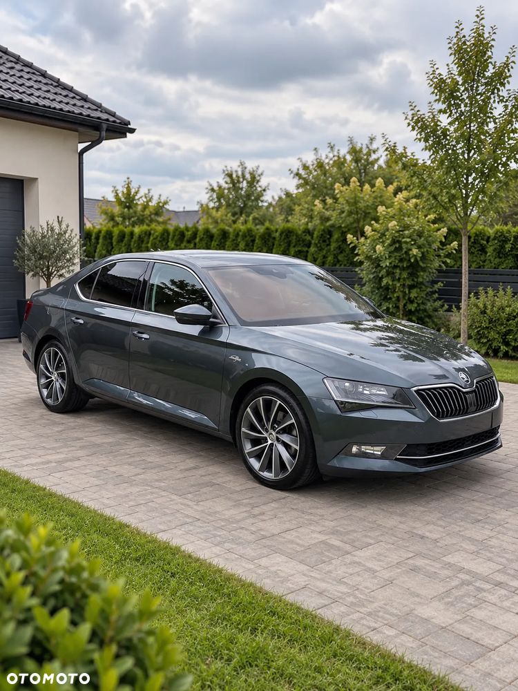 Skoda Superb 2.0 TDI L&K DSG - 1
