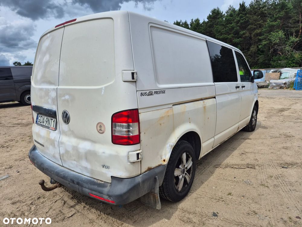 Volkswagen Transporter - 3