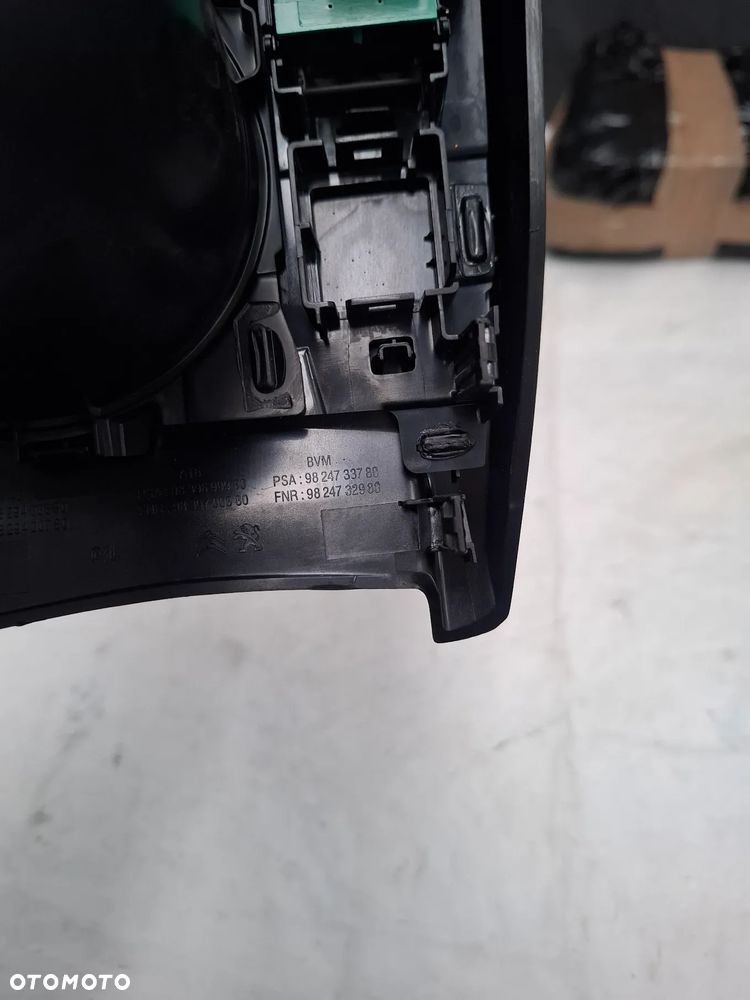 Peugeot 208 II ramka tunelu środkowego 9829400680 - 5