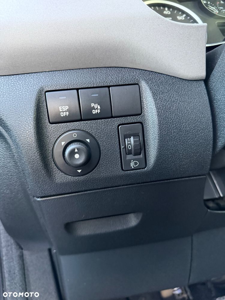Peugeot Partner HDi FAP 110 Family - 24