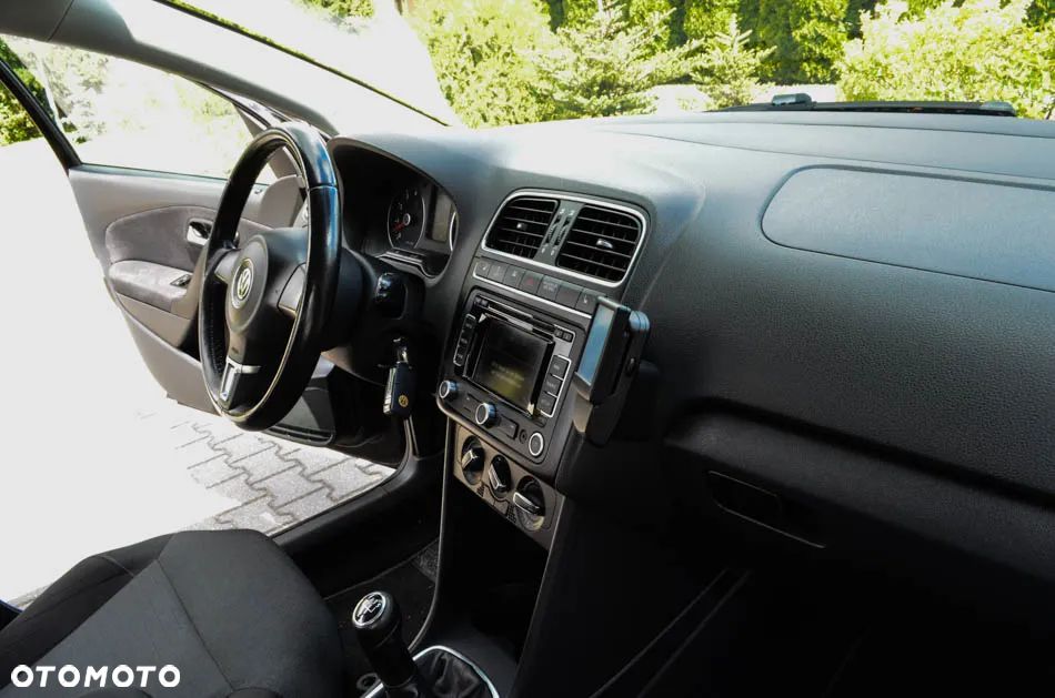 Volkswagen Polo 1.2 Comfortline - 36