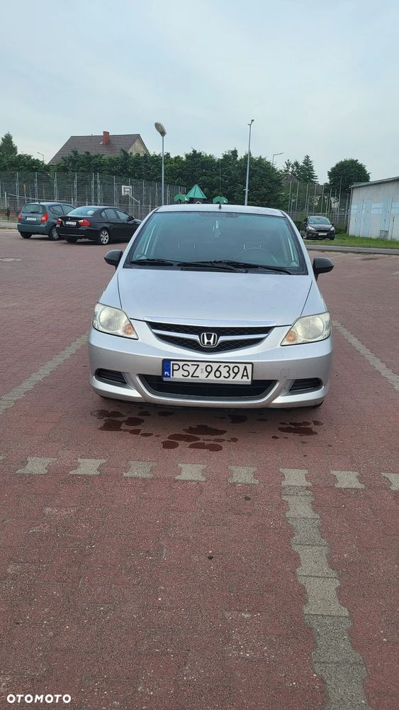 Honda City 1.4 Comfort - 13
