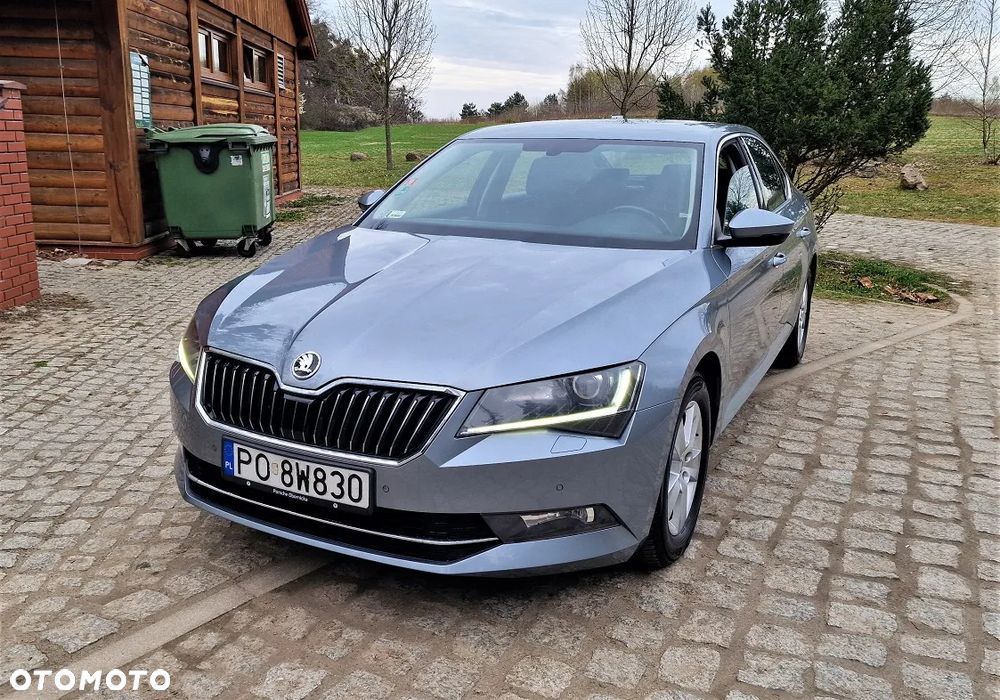 Skoda Superb 2.0 TDI Ambition - 5