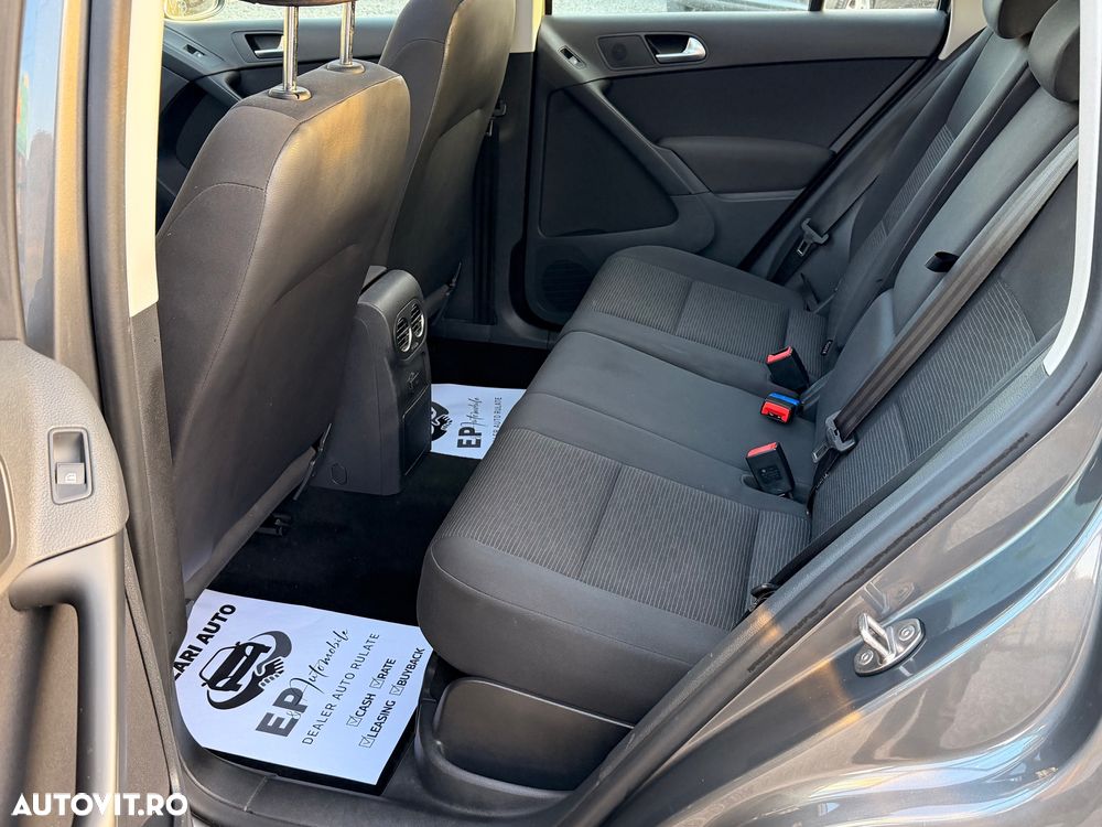 Volkswagen Tiguan 2.0 TDI SCR BlueMotion Technology Sport & Style - 18