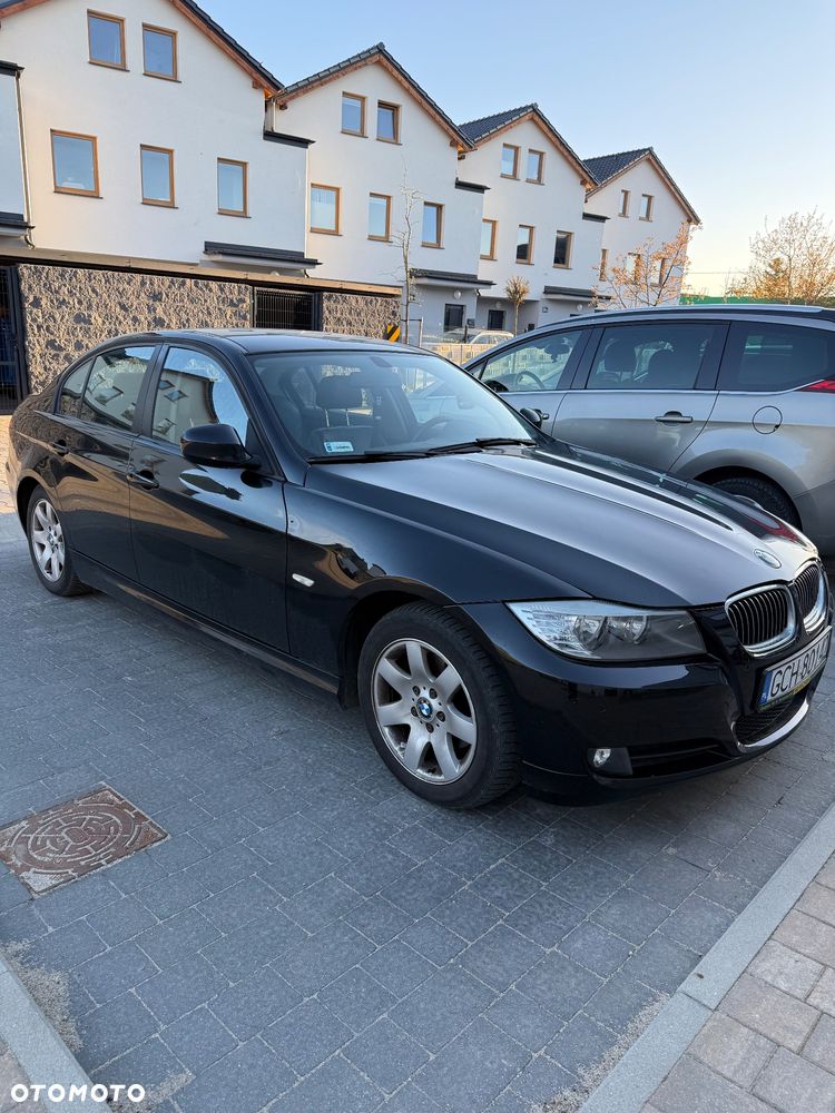 BMW Seria 3 318d - 2