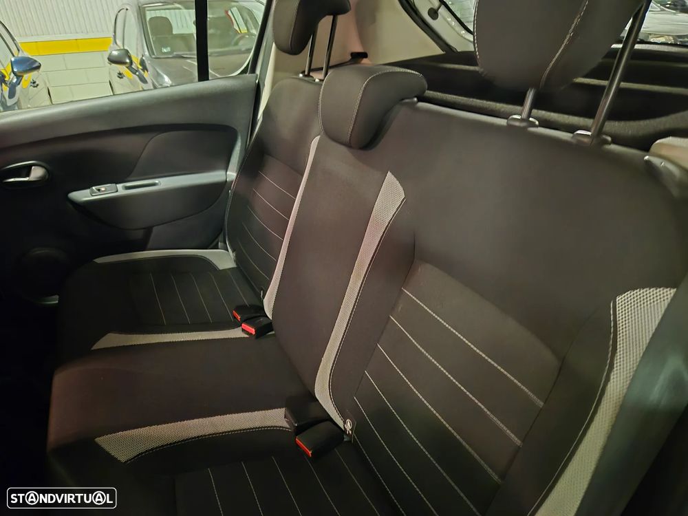 Dacia Sandero 0.9 TCe Stepway Bi-Fuel - 24