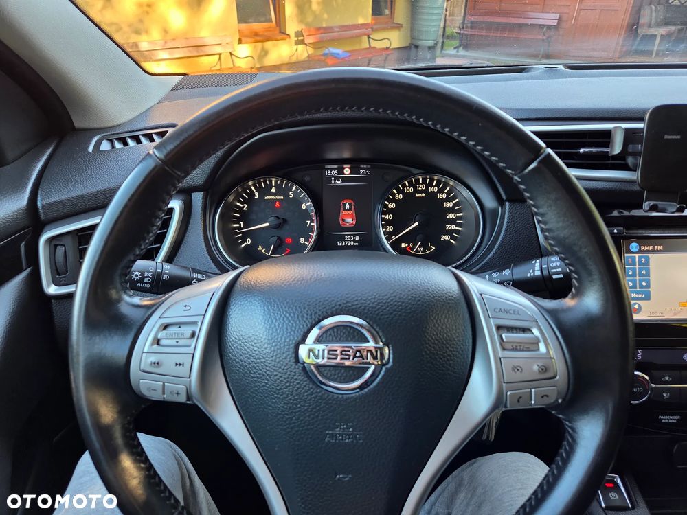 Nissan Qashqai 1.6 DIG-T Acenta - 17