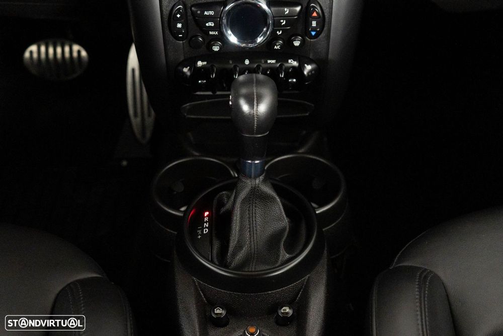 MINI Countryman Cooper SD Auto - 21