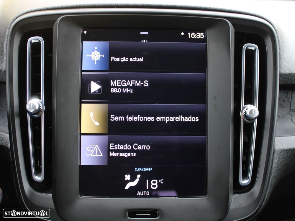 Volvo XC 40 1.5 T2 Essential Auto - 32