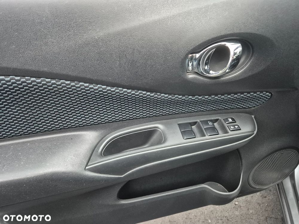 Nissan Note 1.2 Tekna EU6 - 8