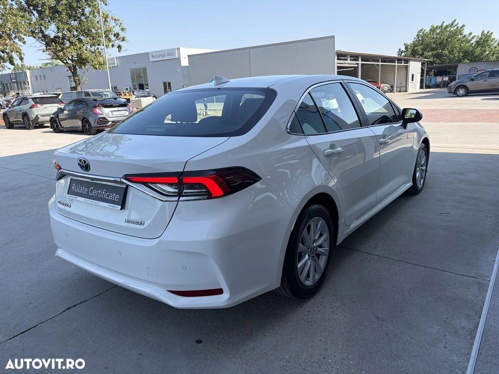 Toyota Corolla - 7