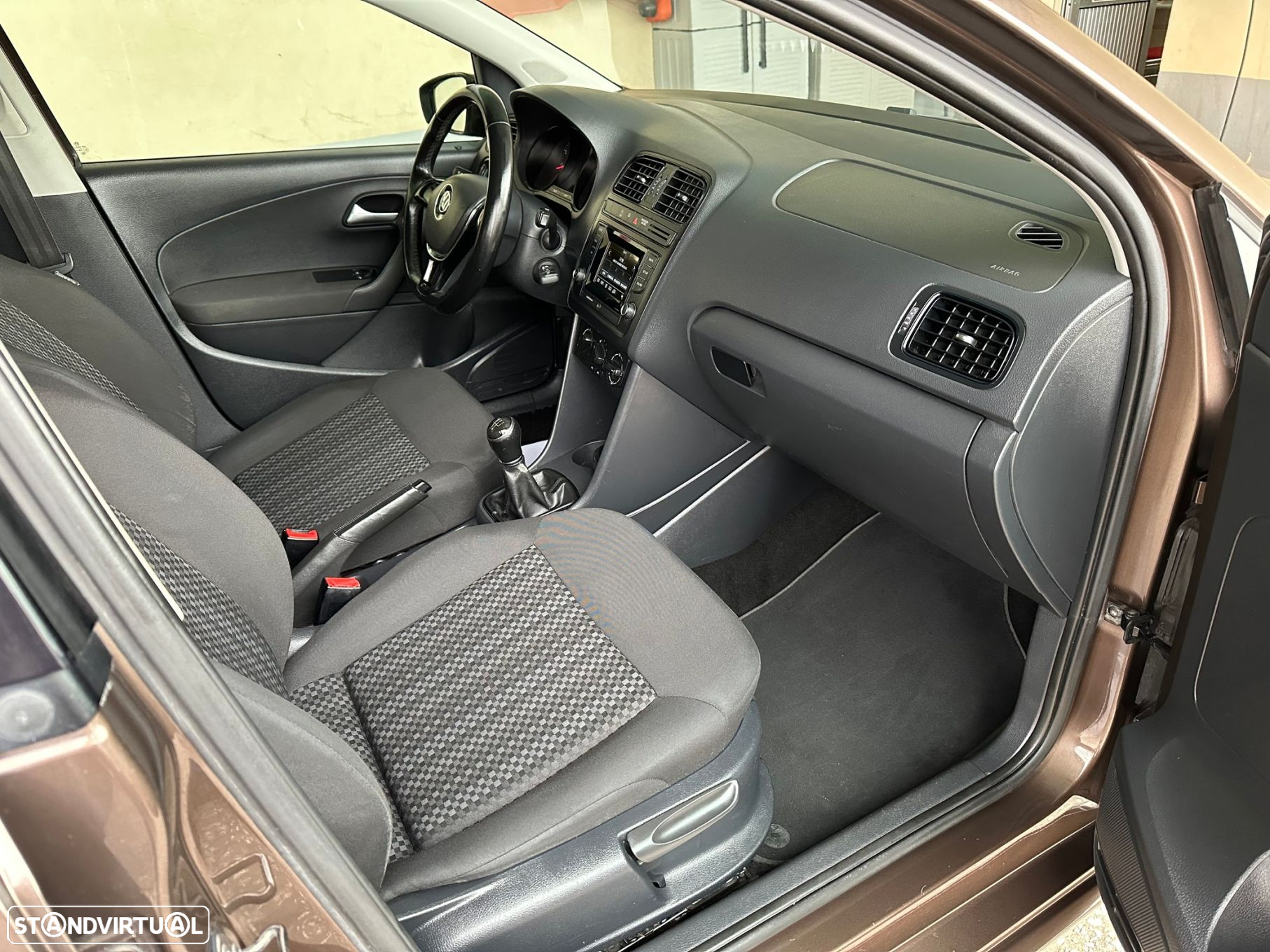 VW Polo - 17