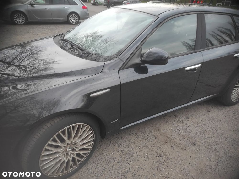 Alfa Romeo 159 1750TBi Distinctive - 15