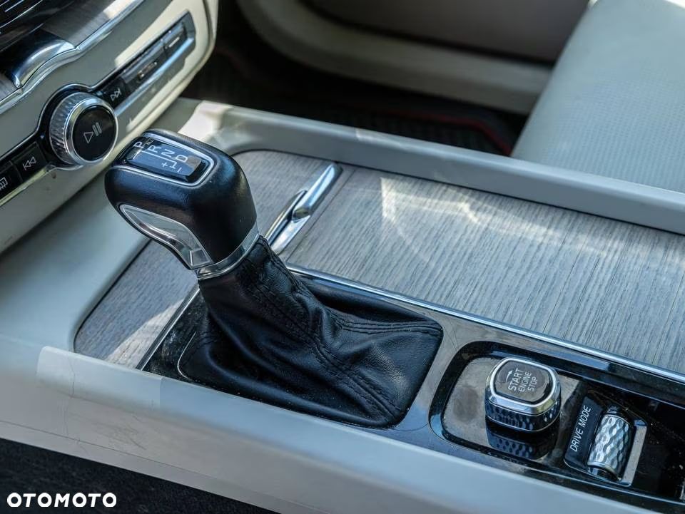 Volvo XC 60 T5 Geartronic Inscription - 38