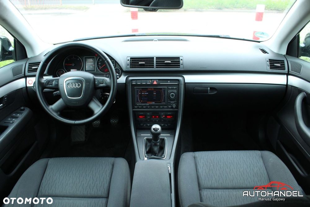 Audi A4 Avant - 7