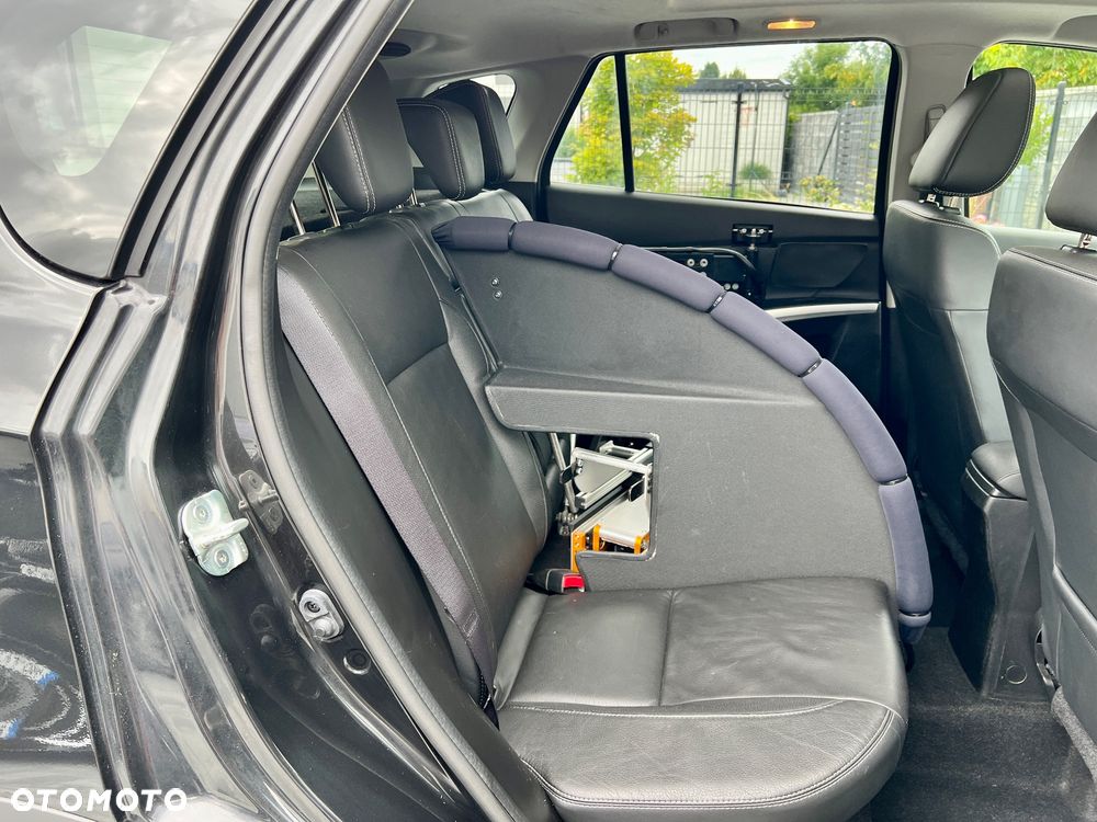 Suzuki SX4 1.6 Premium - 19