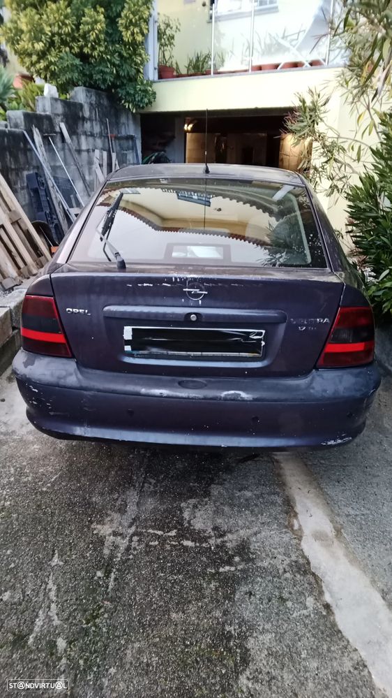 Opel Vectra 1.7 TD CD - 10