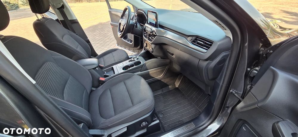 Ford Kuga 1.5 EcoBlue FWD Titanium X - 34