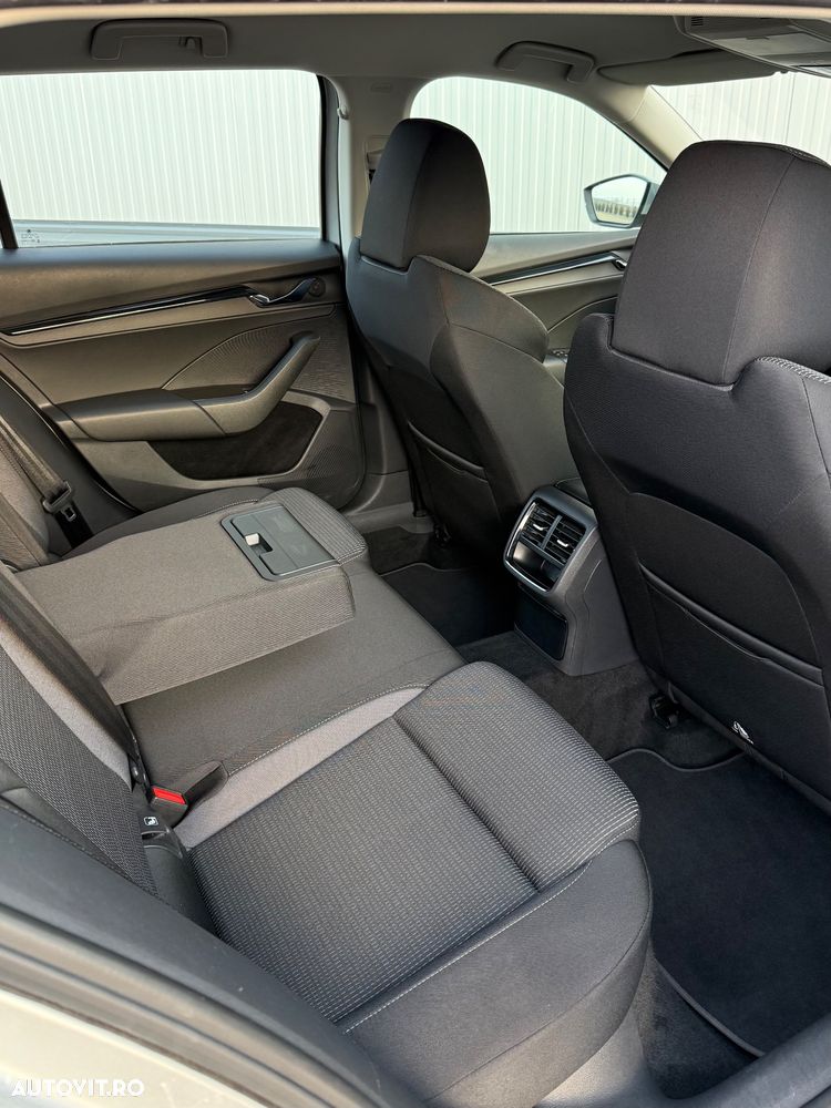 Skoda Octavia 2.0 TDI DSG Ambition - 7