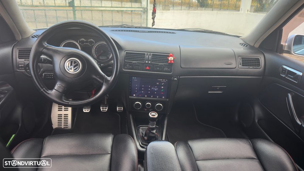 VW Golf 1.9 TDi Highline - 8
