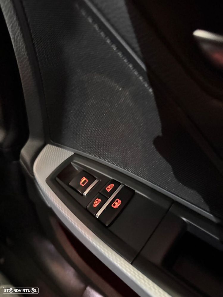 BMW 640 Gran Coupé d Pack M - 36