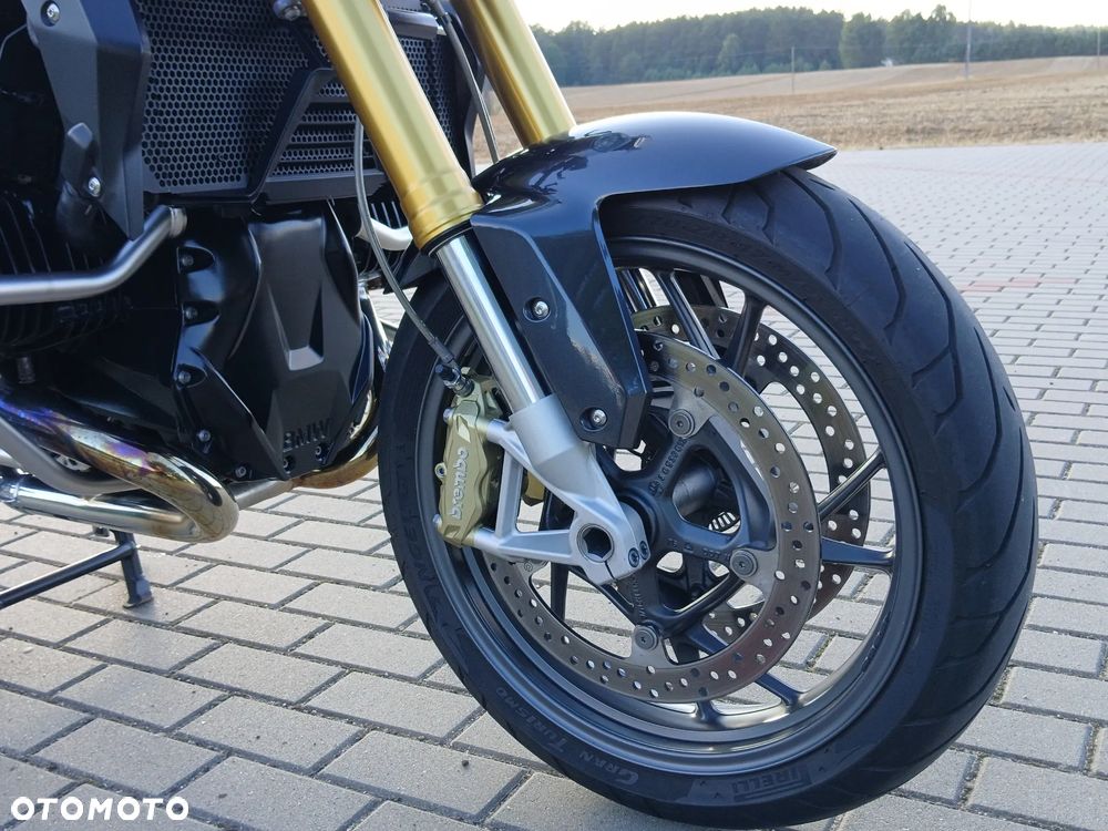 BMW R - 7