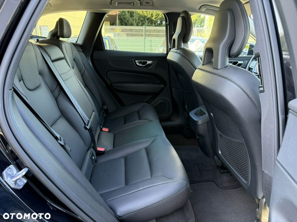 Volvo XC 60 D4 AWD Inscription - 17
