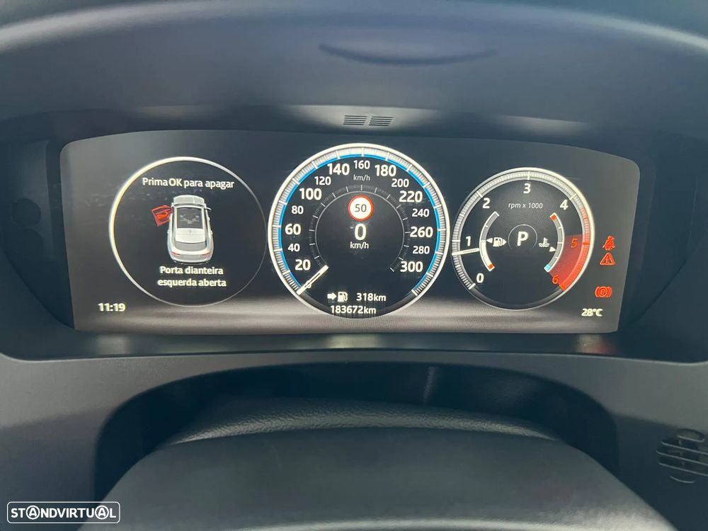 Jaguar F-Pace 2.0 i4D R-Sport AWD Aut. - 31