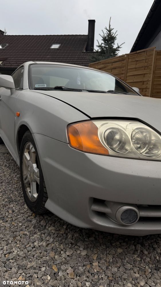 Hyundai Coupe - 11