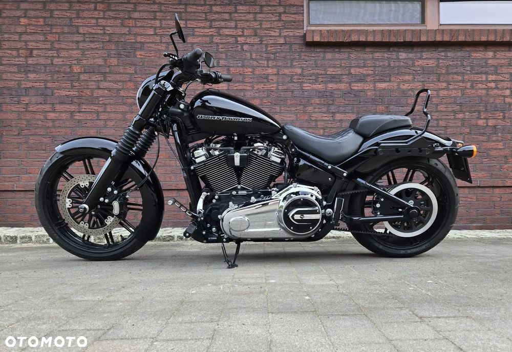 Harley-Davidson Softail Breakout - 2