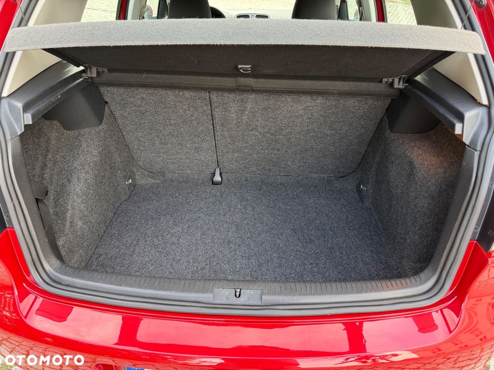 Volkswagen Golf 1.4 Comfortline - 25
