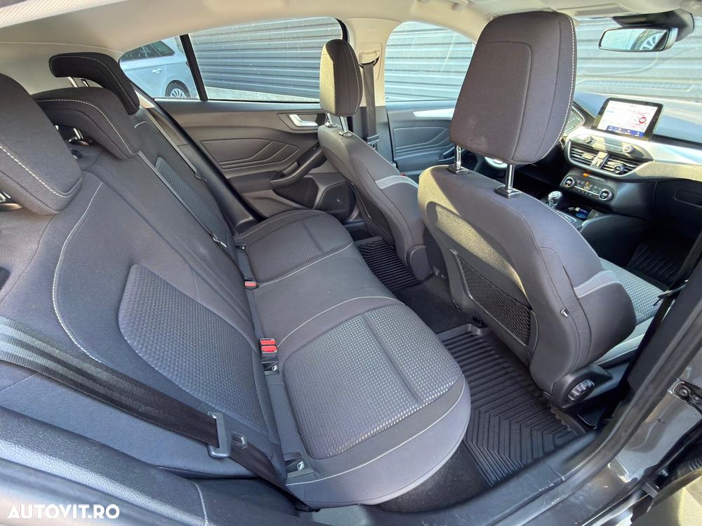 Ford Focus 1.0 EcoBoost Hybrid COOL&CONNECT - 11