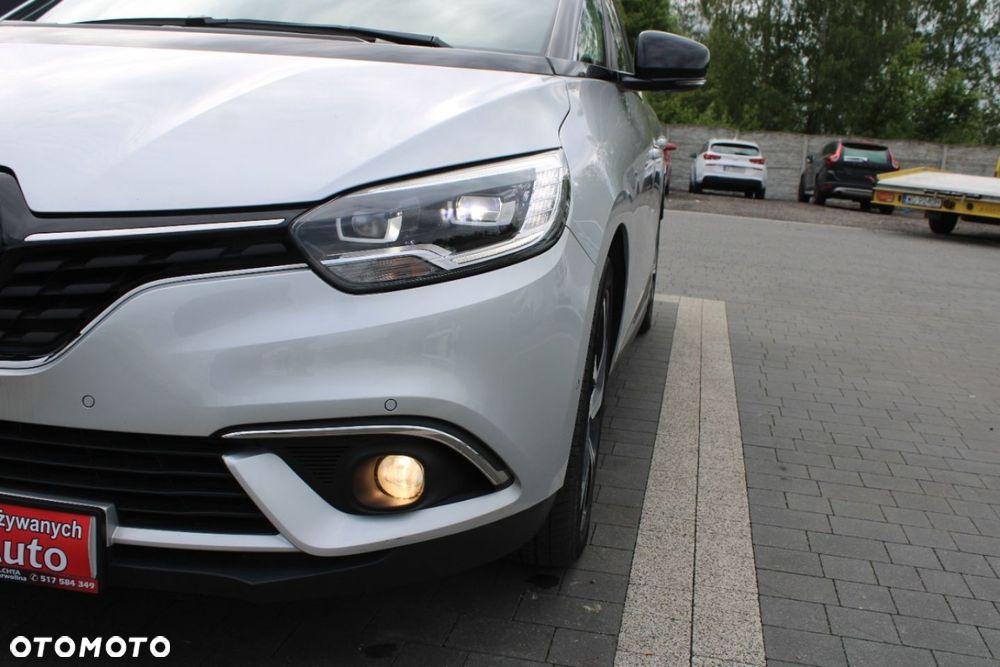 Renault Scenic - 16