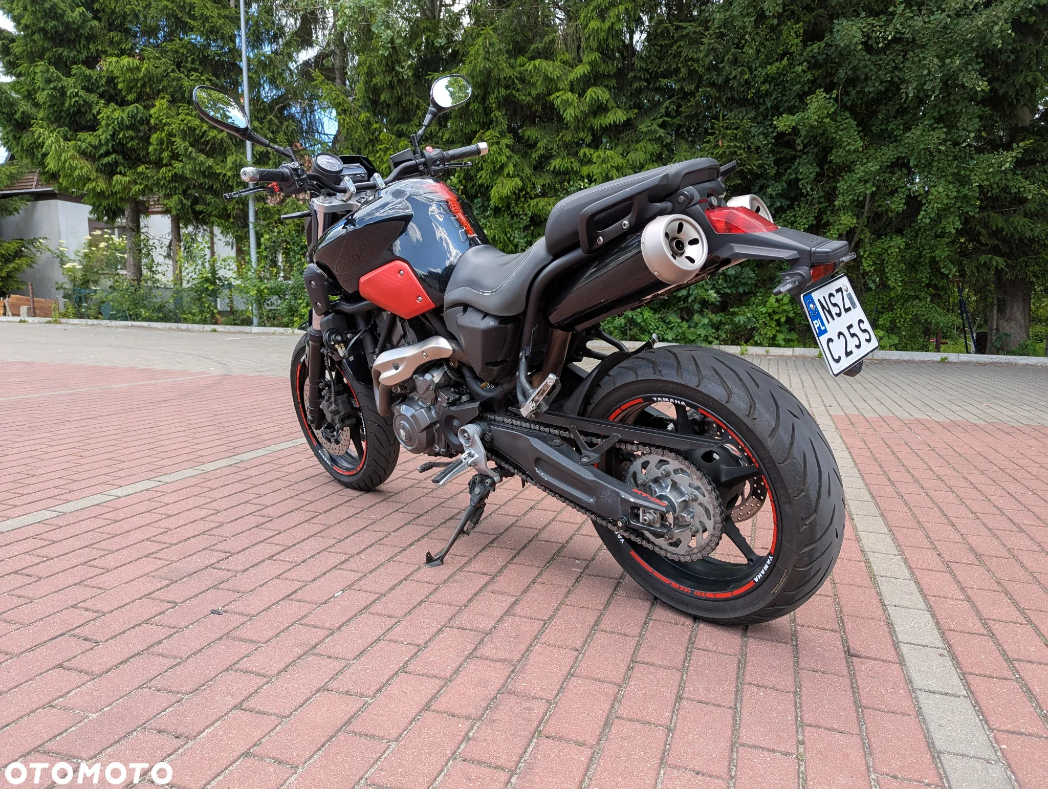 Yamaha MT - 5