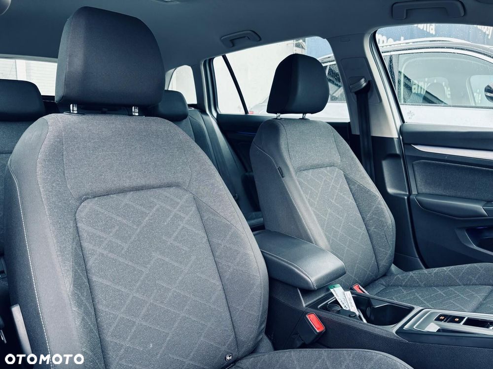 Volkswagen Golf - 15